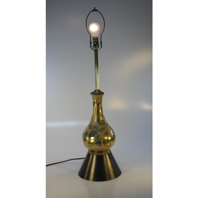 Metal 1960s Mid-Century Modern, Hollywood Regency, Gold Pottery, Atomic Age, Retro Table Lamp For Sale - Image 7 of 10