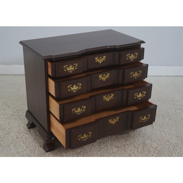 Traditional Ethan Allen Cherry Block Front Bachelors Chest For Sale - Image 3 of 18