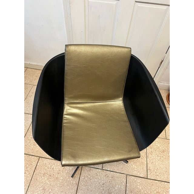Modern Strip Chair in Polypropylene by Carlo Colombo for Poliform Y2k Italian Designer, 2000s For Sale - Image 3 of 18