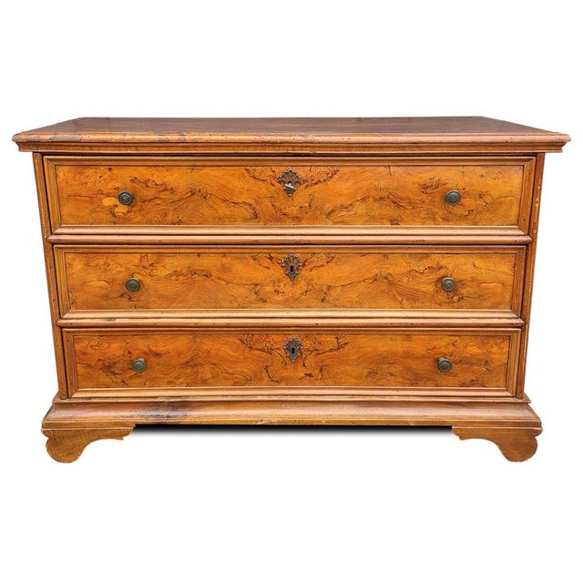 Antique Italian Walnut Dresser, 1700s For Sale - Image 12 of 15