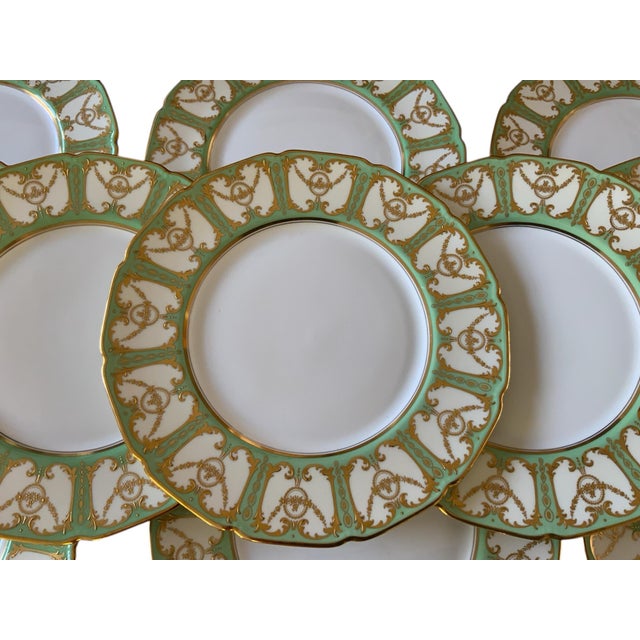 Neoclassical Antique Royal Doulton Robert Allen Dinner Plates Mint Green Gold Gilt 10” Set of 12 (Dated 1916/1925) For Sale - Image 3 of 12