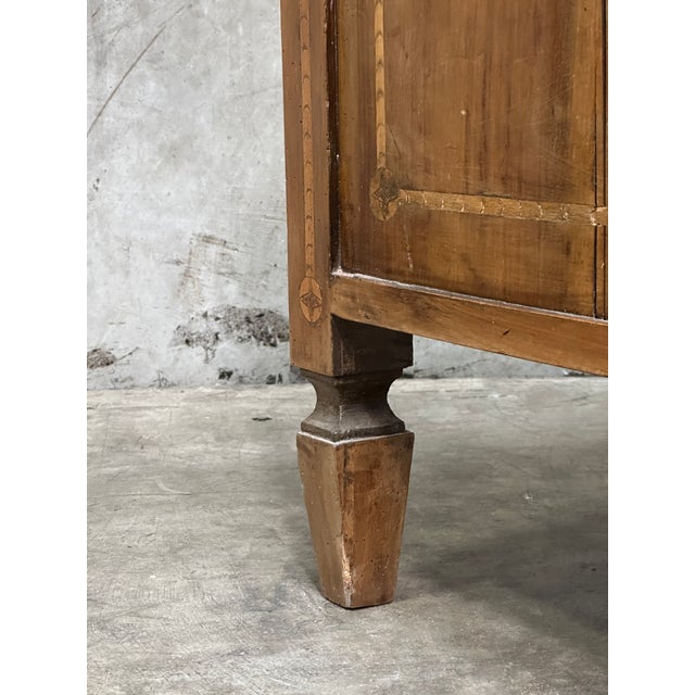 19th Century Italian Neoclassical Walnut Commode Inlay 3 Drawer Chest For Sale In San Francisco - Image 6 of 14