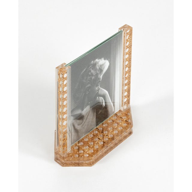 Midcentury beautiful picture frames in acrylic and rattan in the style of Christian Dior Home. Made in Italy in the 1970s.