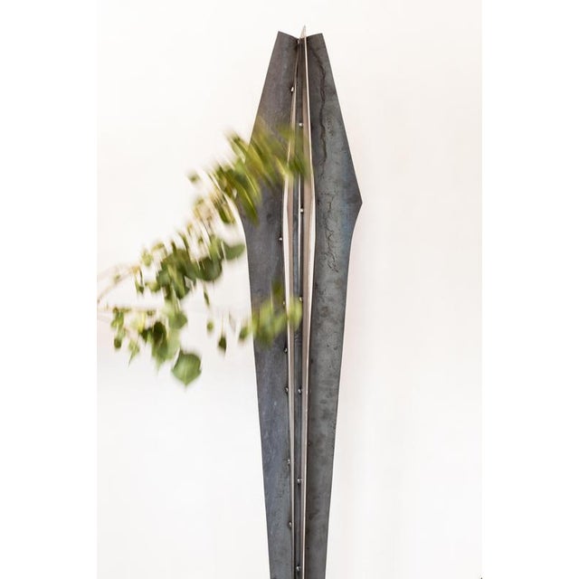 Signes Black Vertical Sculpture in Natural Steel by Jean-Baptiste Van Den Heede For Sale - Image 4 of 9