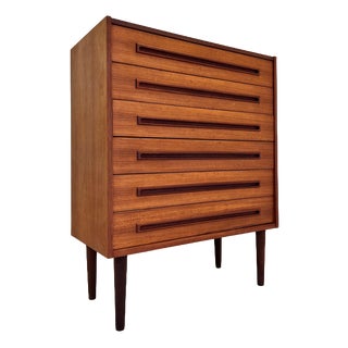 Teak Chest of Drawers with Recessed Long Handles, Denmark, 1960s For Sale