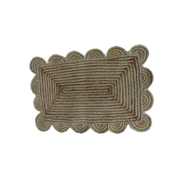 Boho Chic Scalloped Jute Doormat in Off White For Sale - Image 3 of 6