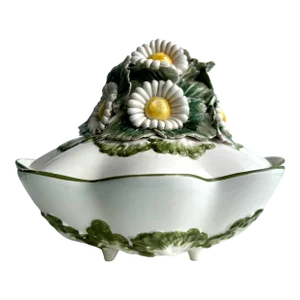 Vintage Italy Capodimonte-Style Limited Edition White Daisy Flowers Floral Bouquet Ceramic Scalloped Bowl