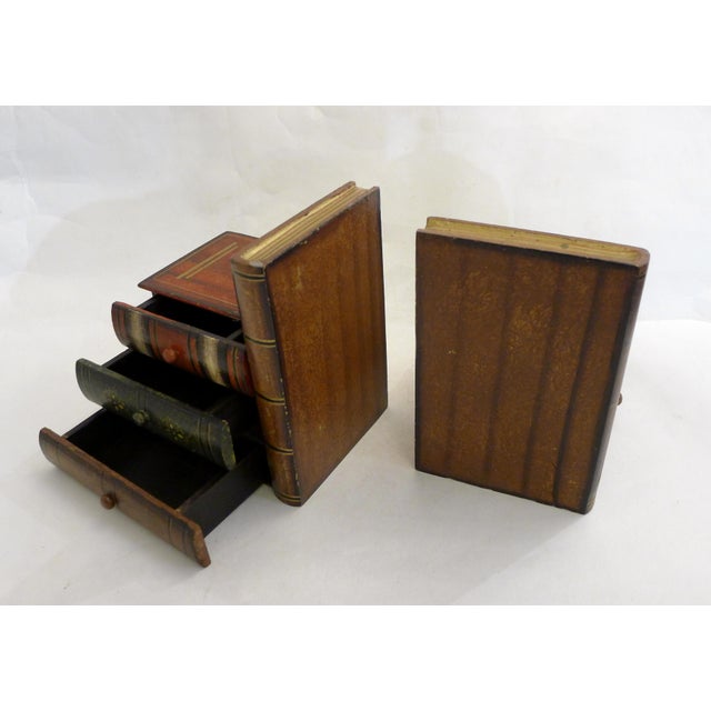 Wood Bookends with Secret Boxes in Trompe L'Oeil of Stacked Books, 1980s, Set of 2 For Sale - Image 4 of 12