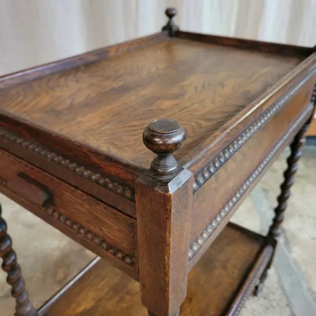 Wood 1920s Antique English Barley Twist Tea Trolley With Drawer For Sale - Image 7 of 13