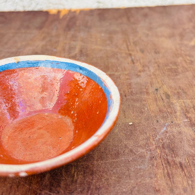 Late 20th Century Mexican Hand-Painted Terracotta Condiment Bowls - Set of 6 For Sale - Image 9 of 13
