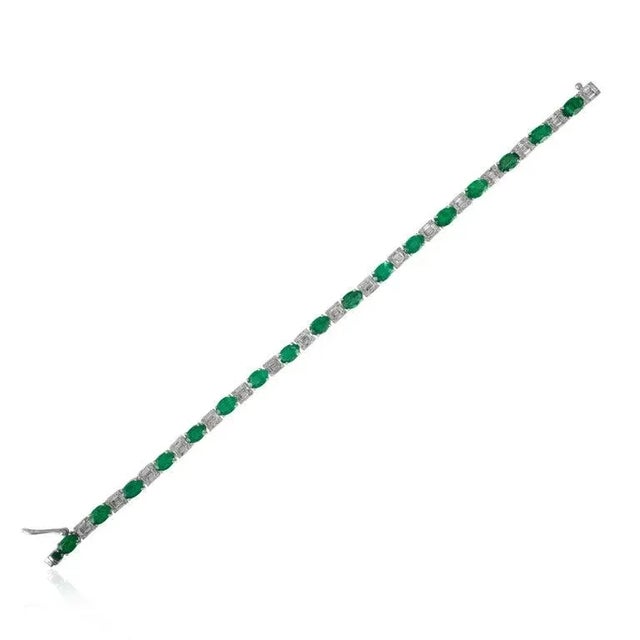 Art Deco Solid 18k White Gold 6.64 Carat Natural Emerald and Diamond Tennis Bracelet For Sale - Image 3 of 11