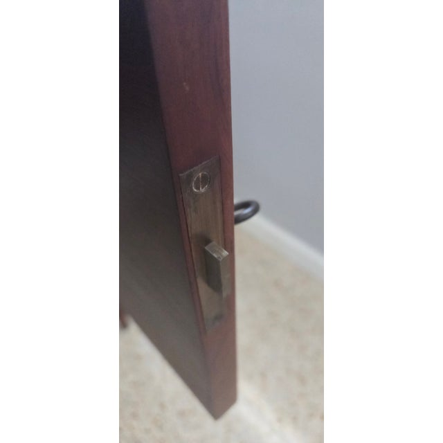 1920s The Royal Furniture Company Mahoghany Inlaid Sideboard For Sale - Image 16 of 17