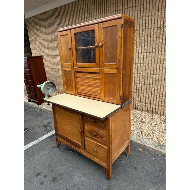 Antique Early 20th Century Farmhouse Kitchen Hoosier Oak Wood Pantry Cabinet or Cupboard With Pie Safe and Flour Sifter for Decor. For Sale In Washington DC - Image 6 of 11
