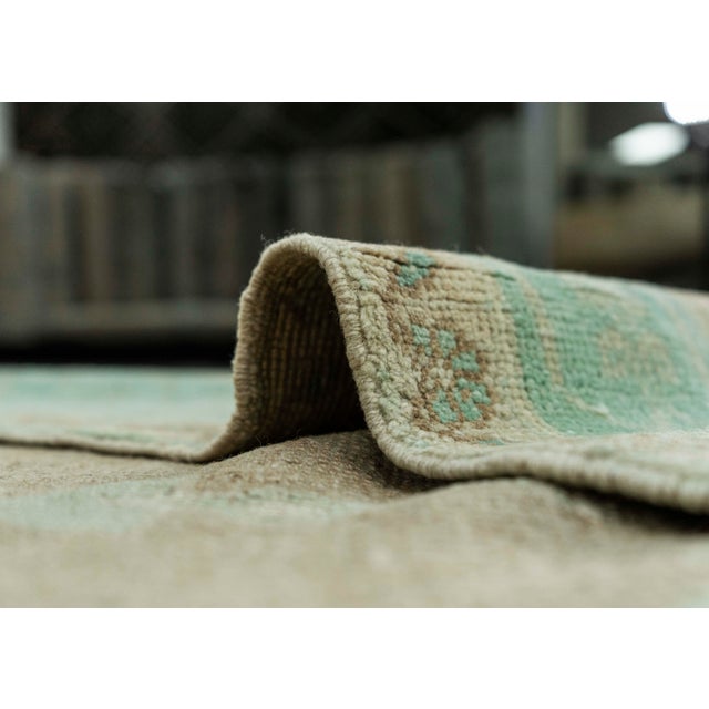 Textile Turkish Vintage Rug 4'7" x 8' #20784 For Sale - Image 7 of 8