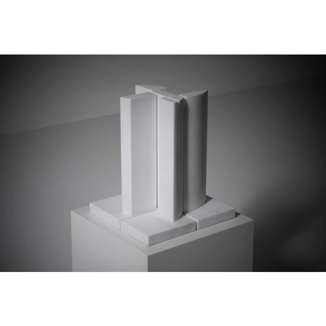 Postmodern White Marble Sculpture by Jean-Claude Reussner, France 1980s, 1920s For Sale - Image 6 of 9