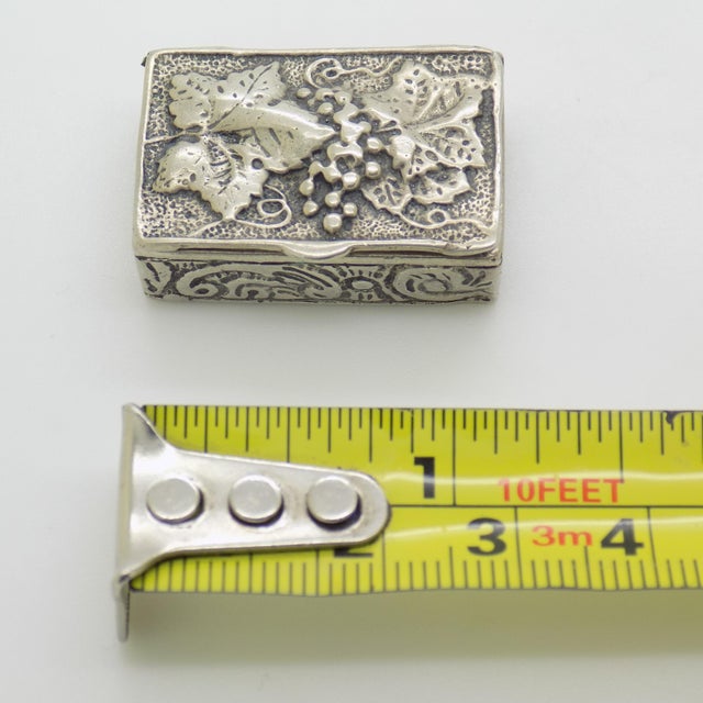 Vintage Italian Handmade Silver Potpourri Box with Fruits, Tuscany, Italy, 1970s For Sale - Image 10 of 11