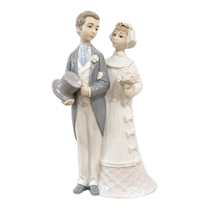 Vintage Spanish Porcelain Bride & Groom Figurine