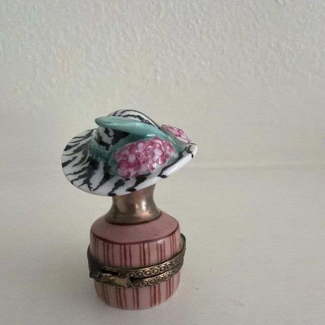 Mid-Century Modern Lovely Chanille Limoges Trinket Box Chapeaux De Paris Rose / Pink with a zebra print (Retired) For Sale - Image 3 of 5