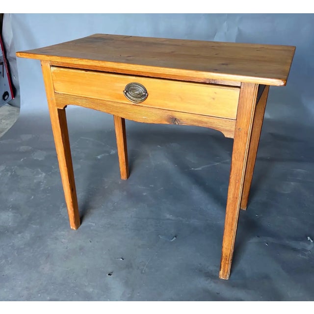 18th-century American yellow pine single-drawer side table, likely Southern or from PA. Nice beaded legs, pegged...