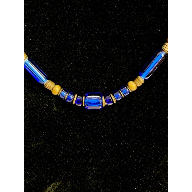 Vintage 1920s Art Deco Egyptian Revival Cobalt Blue Czech Glass Tubular Bead Necklace For Sale In Seattle - Image 6 of 6