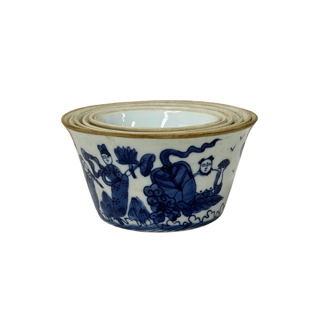 Vintage Set of 6 Small Blue White Figural Graphic Porcelain Bowls For Sale - Image 4 of 7