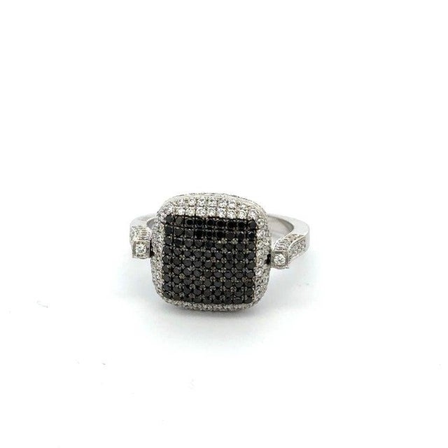 18k White Gold Diamond Flip Ring Size 7 For Sale - Image 10 of 12