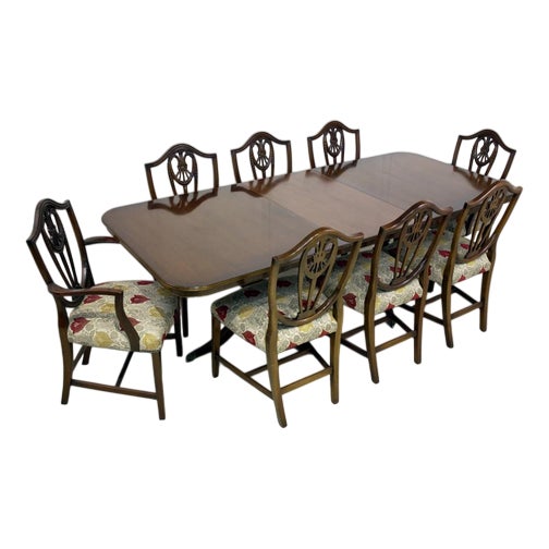 Regency Dining Table and Hepplewhite Chairs, Set of 9 For Sale