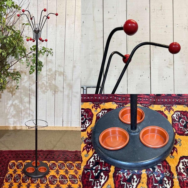 English Coat Rack in Chromed Metal, 1970s For Sale - Image 6 of 7