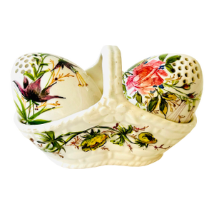 Meissen Salt and Pepper Eggs in Basket Set