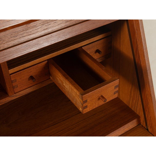 Secretary from Dyrlund, 1980s For Sale - Image 9 of 12