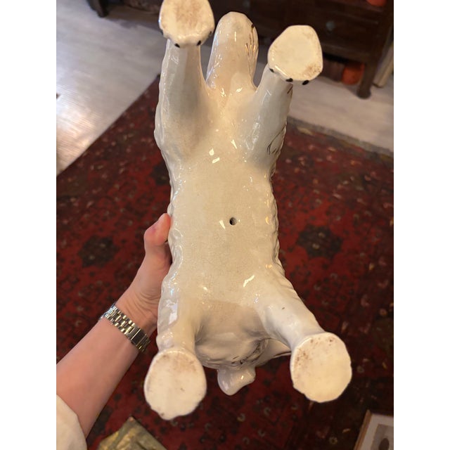 1920s Pair of Scottish Bo’ness Style Pottery “Wally Dogs” – Standing Spaniels [Gsj] For Sale In Seattle - Image 6 of 9