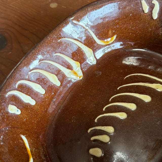 Early 19th Century Antique English Slipware Red Pottery Decorated Divided Dish, 19th Century For Sale - Image 5 of 12