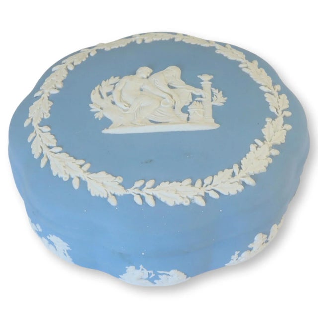 Early 20th Century Vintage Wedgwood Jasperware Box For Sale - Image 5 of 5