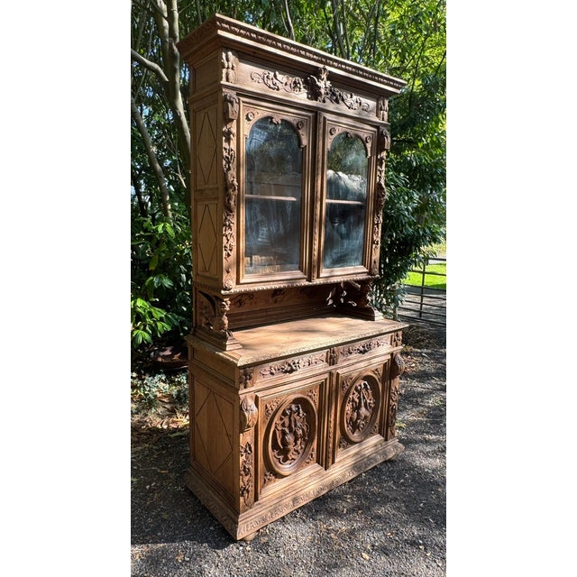 French Carved Oak Hunting Cupboard, 1860 For Sale - Image 16 of 18
