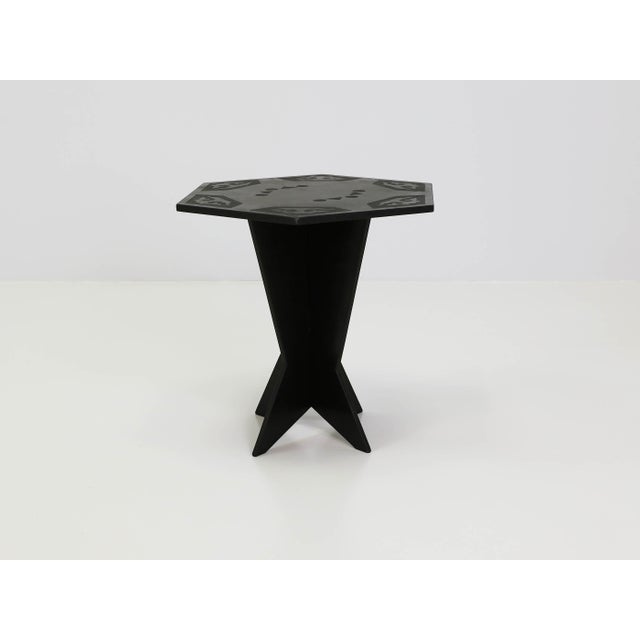 French Art Deco Cubist Side Table in Black Carved Slate Stone, 1940s, in Good conditions. Designed 1920 to 1949 This piece...