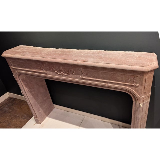 Pink French Mantelpiece in Pink Porphyry Stone, 1700s For Sale - Image 8 of 10
