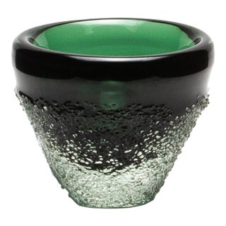 Hand Blown Murano Frozen Vase in Emerald Green Small For Sale