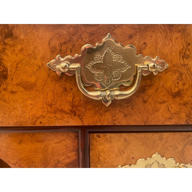 1980s Baker Stately Homes Collection Queen Anne Walnut & Burl Commode For Sale - Image 5 of 13