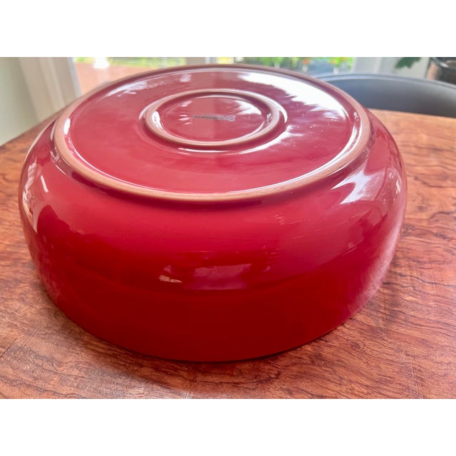Mid-Century Modern Vintage Crate & Barrel "Addison" Vibrant Two-Tone Orange and Red Glazed Ceramic Centerpiece Serving Bowl For Sale - Image 3 of 8