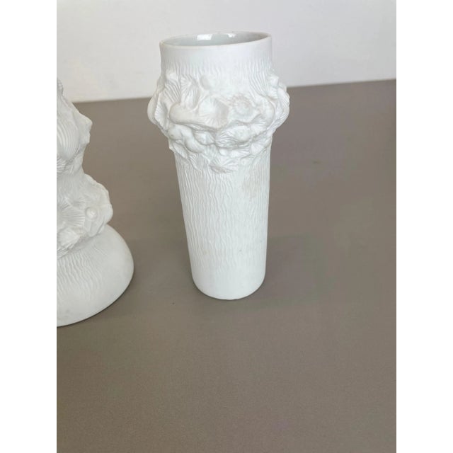 German Op Art Biscuit Porcelain Vases by Ak Kaiser, 1970s, Set of 3 For Sale - Image 14 of 18