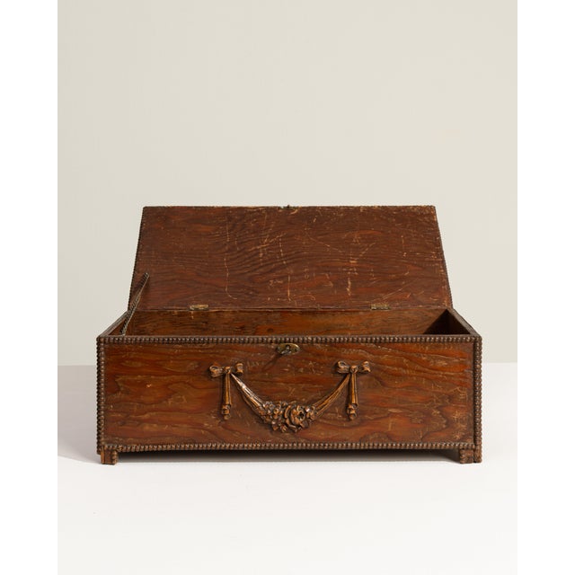 1900 - 1909 United Kingdom Victorian Chocolate Wood Box For Sale - Image 11 of 18