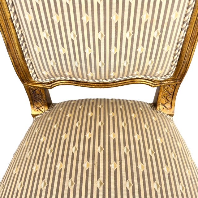 Vintage French Louis XV Rococo Giltwood Wing Back Dining Side Chairs Set of 4 For Sale - Image 4 of 17