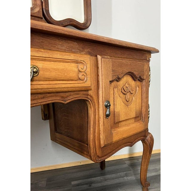 Vintage French Louis Style Oak Dressing Table with Mirror For Sale - Image 12 of 14