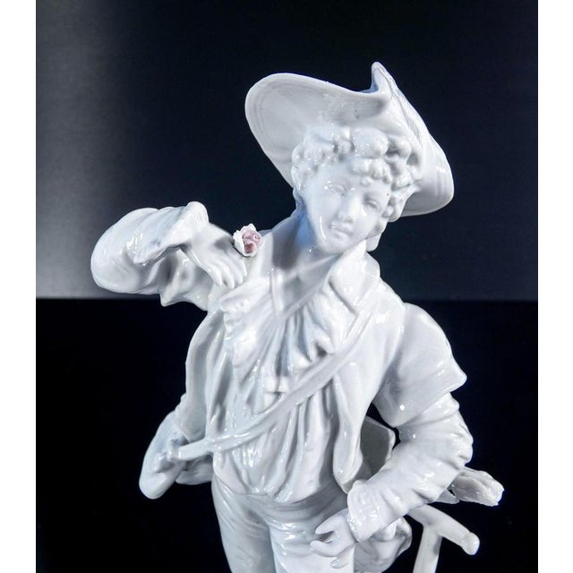 Porcelain Gardener and Flower Girl Sculptures from Capodimonte, Set of 2 For Sale - Image 13 of 18