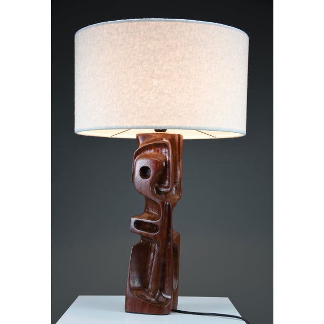 Italian Mid-Century Modern Hand-Carved Sculptural Table Lamp by Gianni Pinna, 1960s For Sale - Image 11 of 11