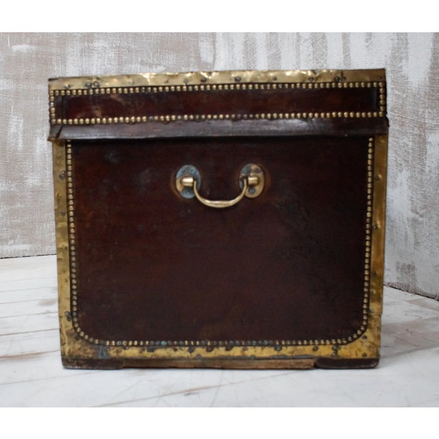 Antique Georgian Studded Vellum and Camphor Wood Chest or Trunk For Sale - Image 11 of 14