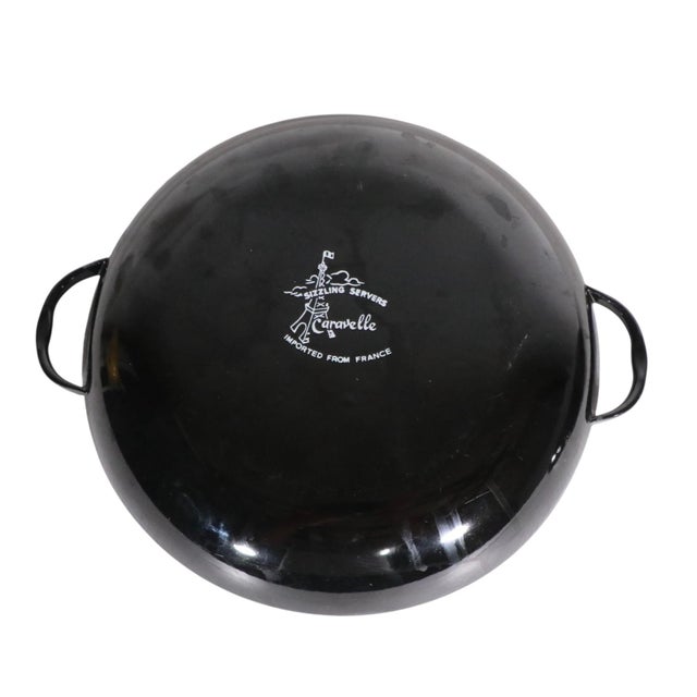 Mid 20th Century Enameled Mid Century Sizzling Servers, Made in France- Set of 2 For Sale In New York - Image 6 of 10