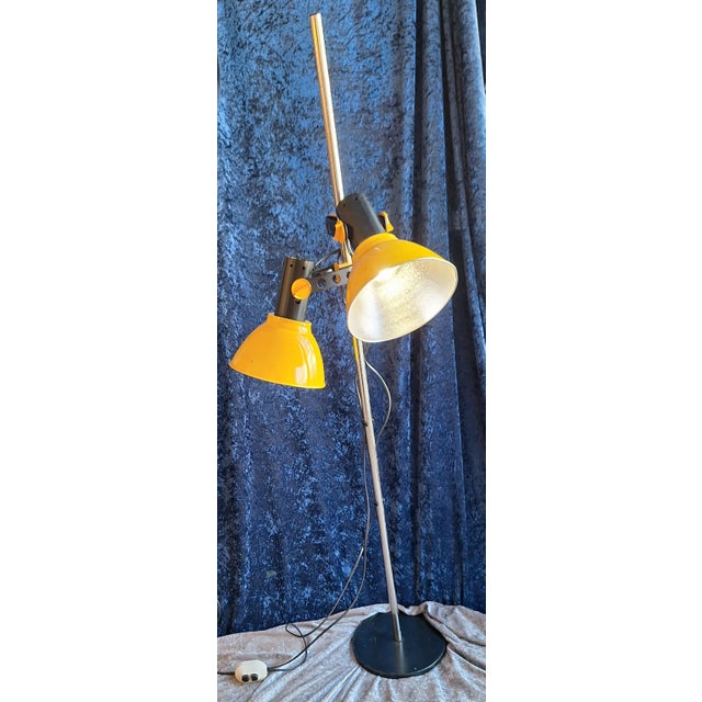 Vintage Floor Lamp with Yellow Clamp Shades on a Chrome-Plated Metal Frame from Temde-Leuchten, 1970s For Sale - Image 10 of 10