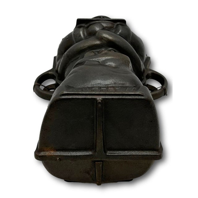Rare Vintage Authentic Griswold #897 Cast Iron Santa Claus "Hello Kiddies" Cake Mold in Mint Condition - Never Used For Sale - Image 9 of 18
