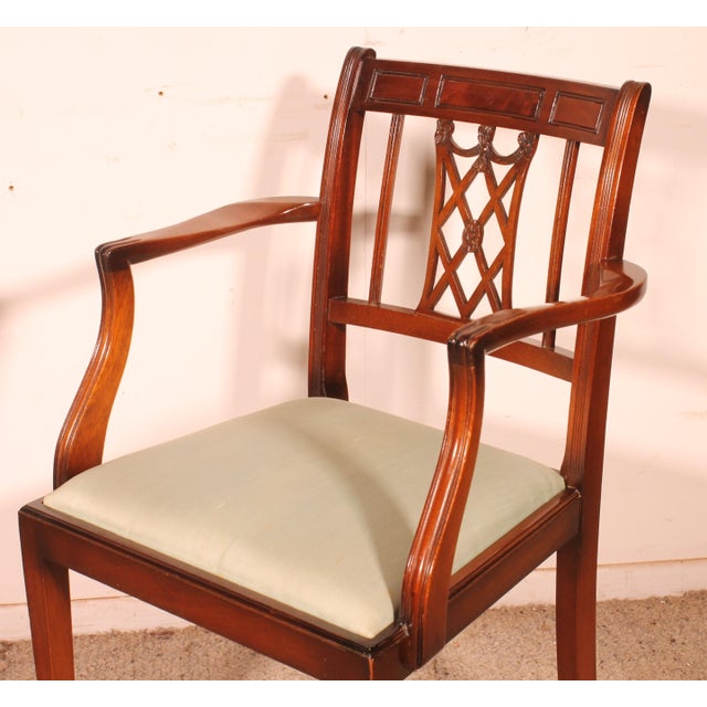 Mahogany Armchairs in the style of Hepplewhite, 1890s, Set of 2 For Sale - Image 9 of 12